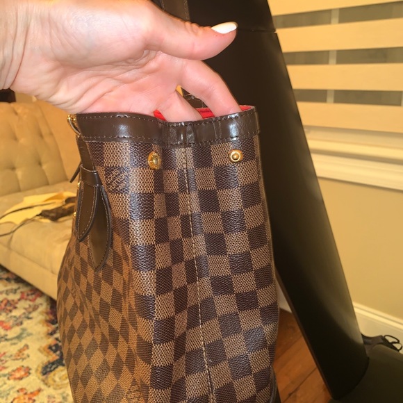 Authentic Louis Vuitton Damier Azur Hempstead MM - Picture 4 of 8